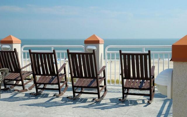 Montreal Beach Resort