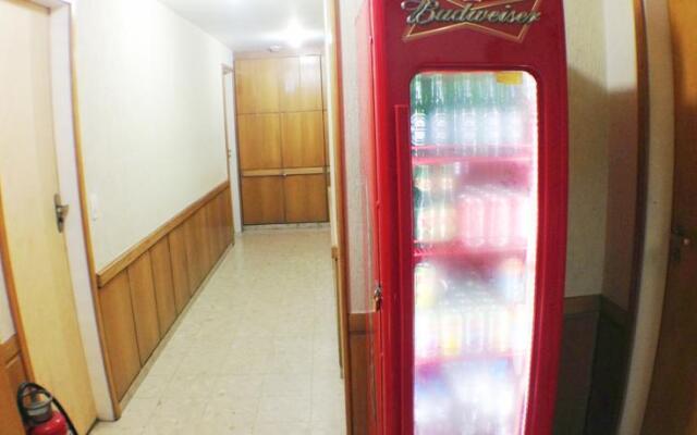 Fridays Hostel - Hotel