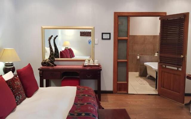 Tuskers Bush Lodge B&B