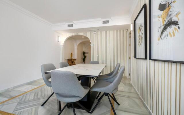 Stunning 2 bedroom apartment Magna Marbella RDR259
