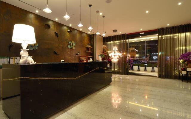 Stay Hotel - Taichung Yizhong