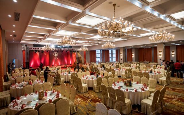 West City International Hotel
