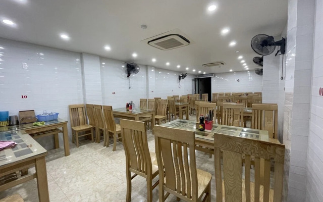 Galaxy Cat Ba Hotel Elite