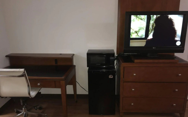 The Executive Inn