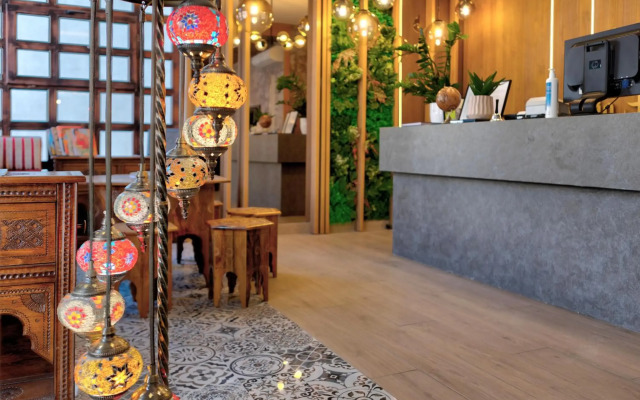 Hotel Sinan Han