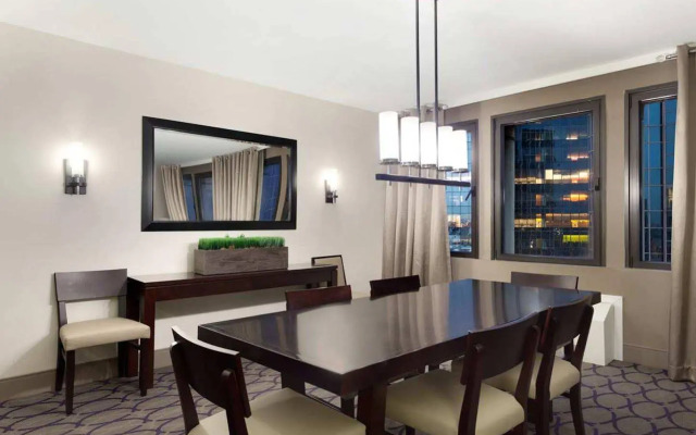 DoubleTree by Hilton Newark Penn Station