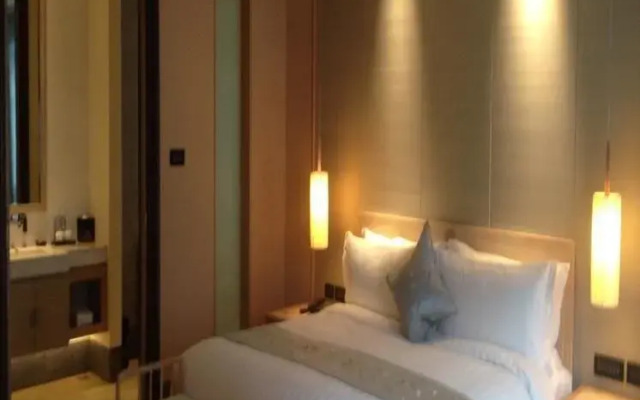 Huaqing Palace Resort & Spa