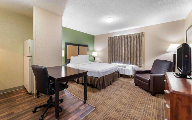 Extended Stay America Suites Wichita East