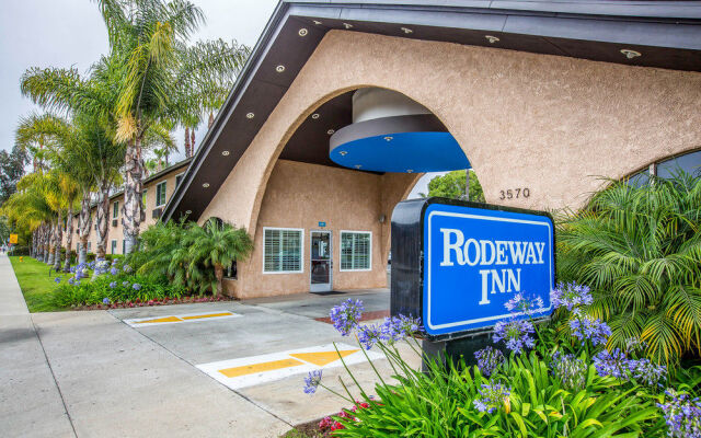 Rodeway Inn Near Legoland