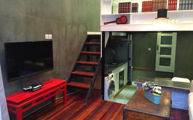 JY Distributed Theme Hotel Apartment