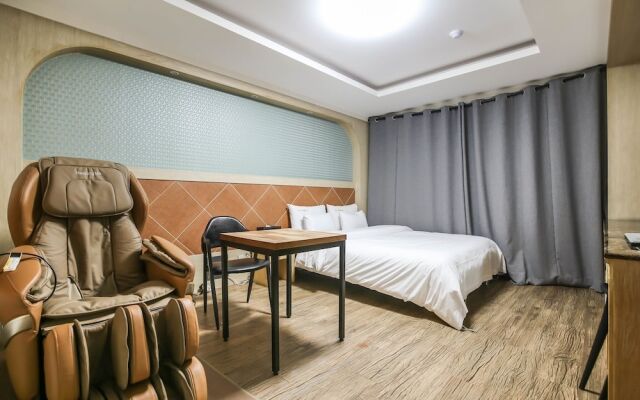 Daejeon Yuseong May Hotel