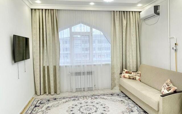Apartments on Makhambet Utemisov street 125B