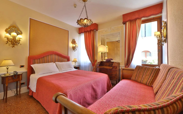 Hotel Arlecchino