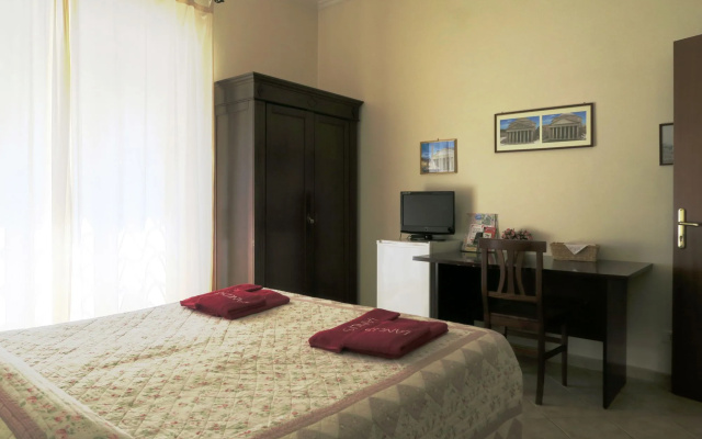Ianus Guest House