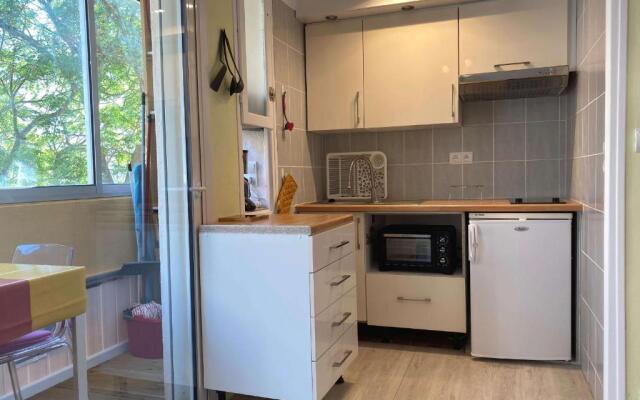Studio Balaruc-les-Bains, 1 pièce, 2 personnes - FR-1-553-170
