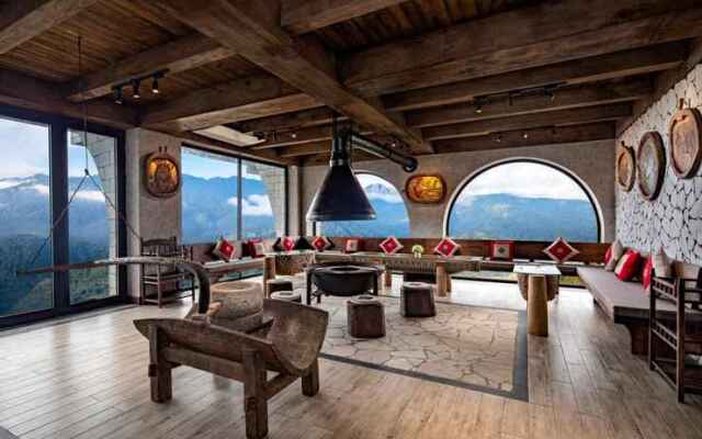 Sapa CatCat Hills Resort