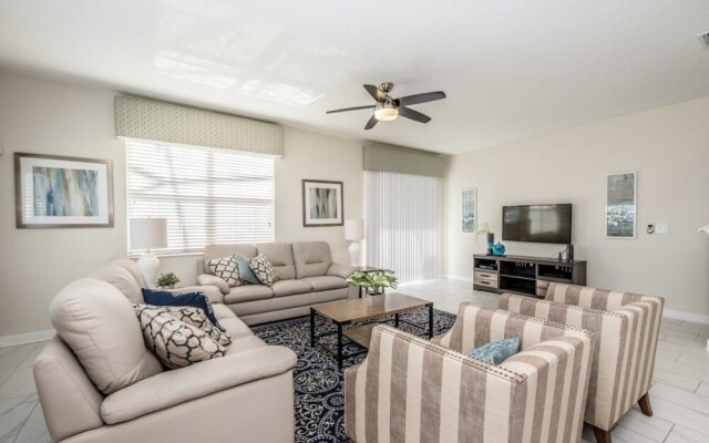 Amazing Townhome! - Storey Lake - 3074JD