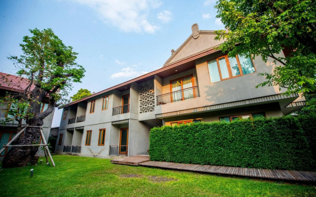 Chu Hotel