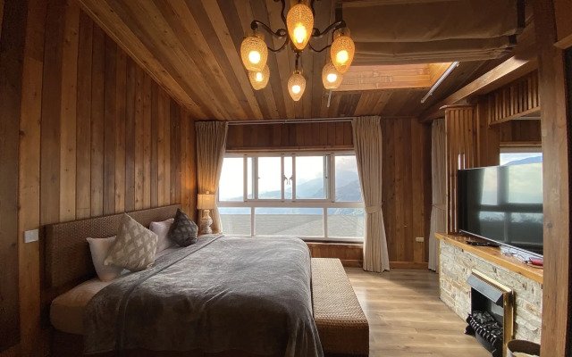 Top Cloud Villa