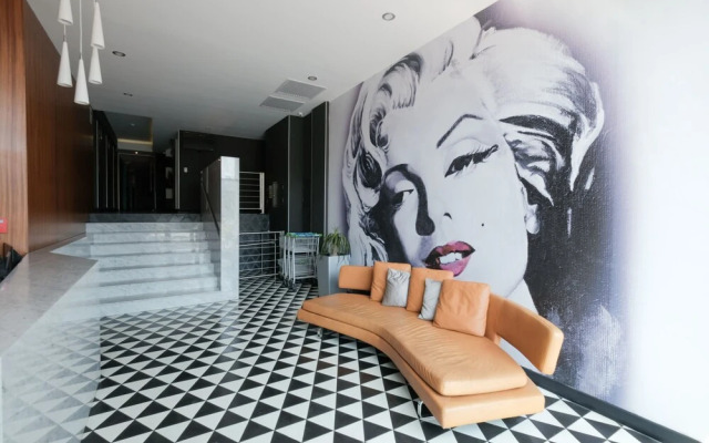 GLOBALSTAY. Stylish Stelar Apartments. Rooftop Swimming Pool