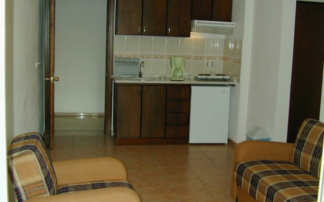 Sebnem Apart & Studios