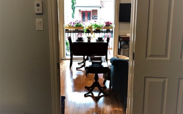 Ottawa Center 1 Bedroom Apartment near Bank St