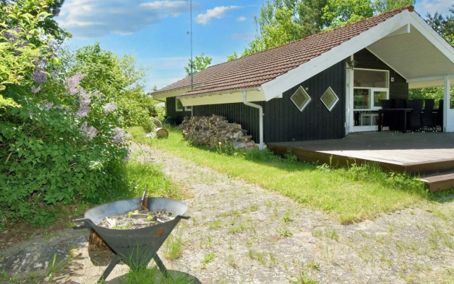 6 Person Holiday Home in Jaegerspris