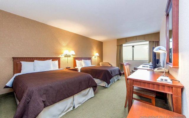 Hotel Universel Montreal