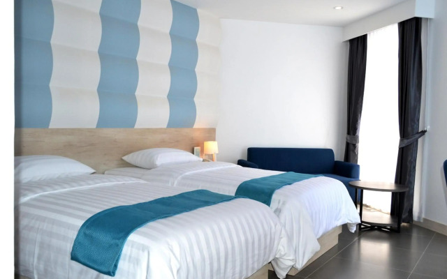 Flipper Lodge Hotel