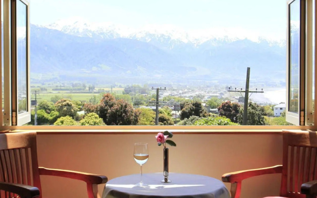 Nikau Lodge