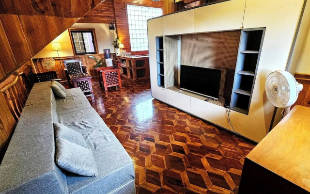 Room-attic Room 3B Transient Baguio Wifi