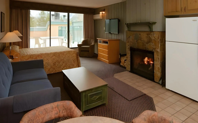 Douglas Fir Resort and Chalets
