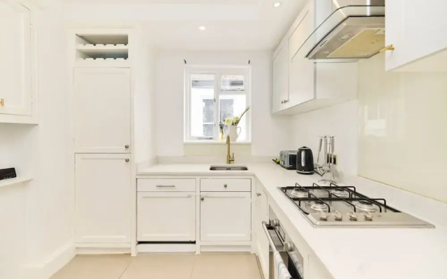 The Fulham Arms - Elegant 3bdr Flat With Terrace