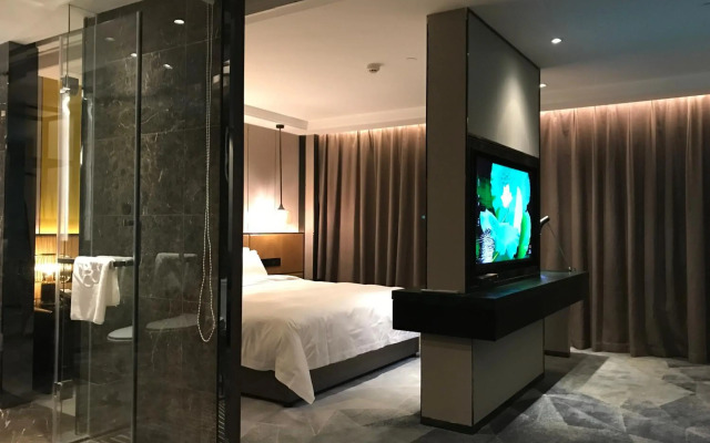 Paco Hotel (Guangzhou Tower Datang Metro Station Branch)