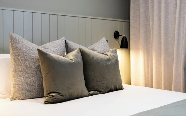 The Clairfield Hotel