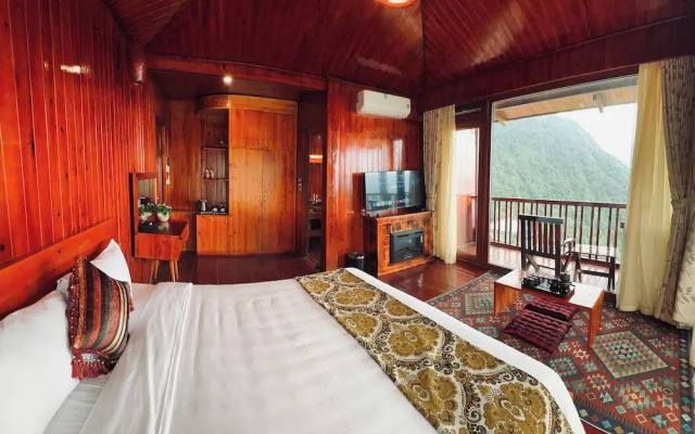 Heaven Gate Hotel O Quy Ho