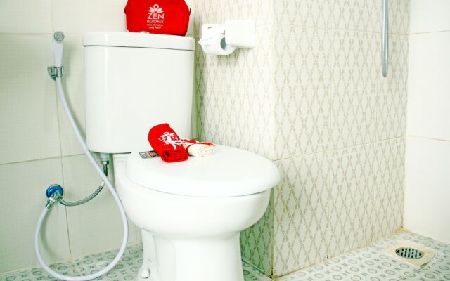 ZEN Rooms Kiaracondong