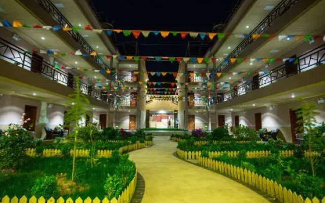 Lugu Shiguang Hotel