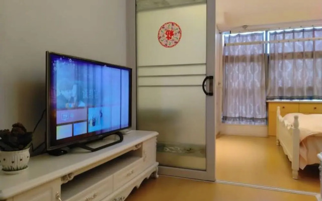 Nanjing Zeyi Projector Apartment