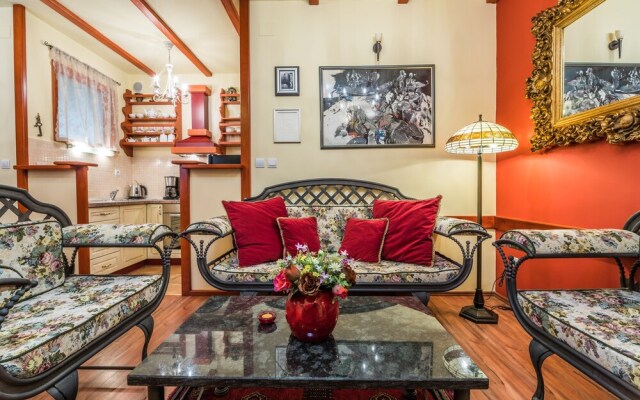 Emperor's Suites