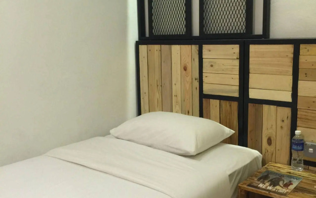 The Oikos Hotel