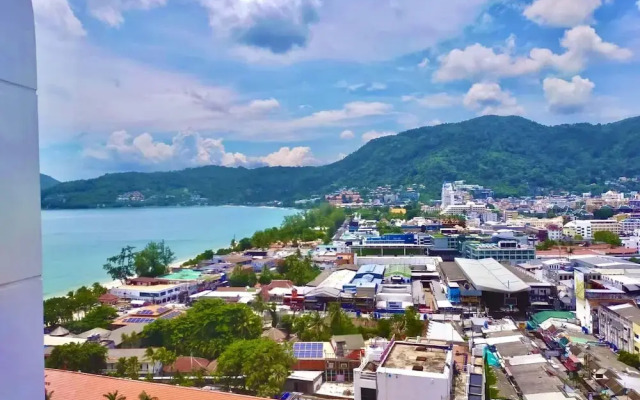 M1301 Patong Tower - Sea View Flat 100mt to the Beach