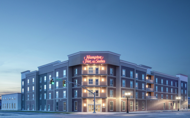 Hampton Inn & Suites Logan