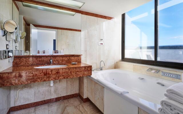 Holiday Inn Nice by IHG