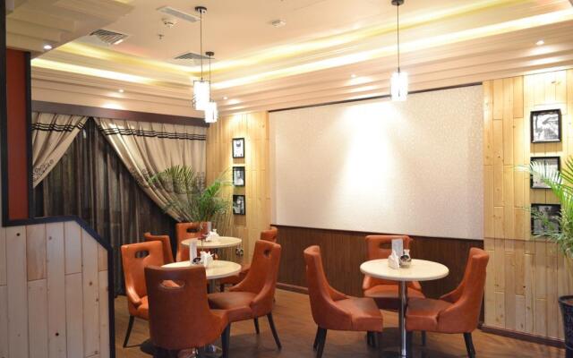 Phoenix Hotel