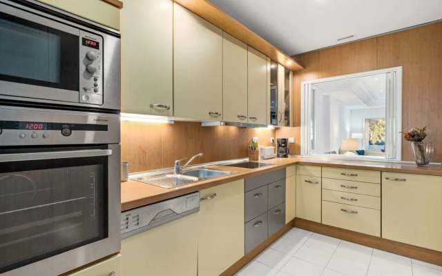 All About Marina Mariola