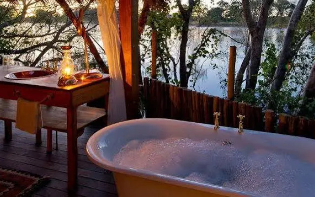 Tongabezi Lodge
