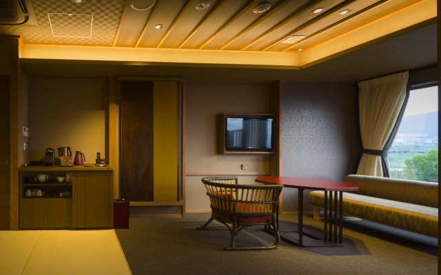 Fujisan Onsen Bessho SASA