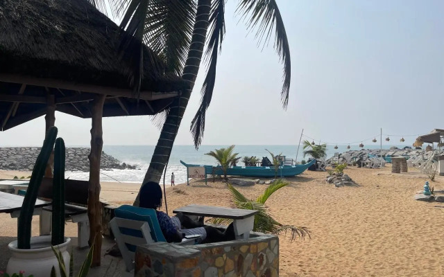 Oasis Beach Resort