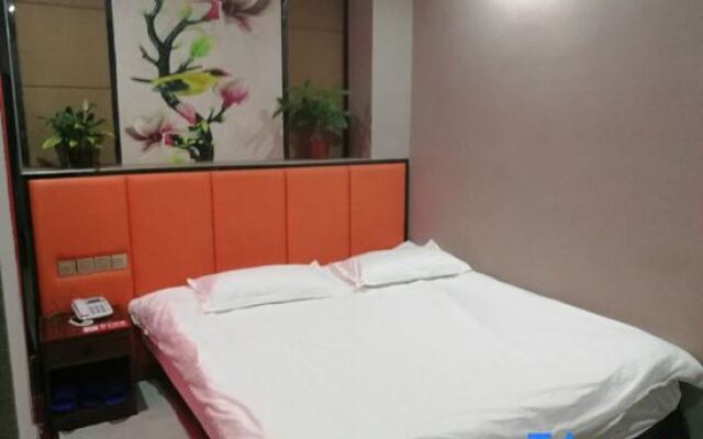 Zhoukou Qingyuan Hotel